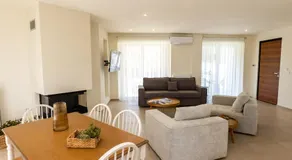 Dream Day Villa - Image 3