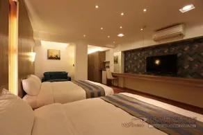 Yapo Bed and Breakfast - Image 3