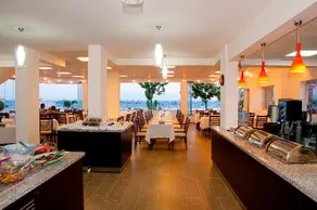 Dogan Beach Resort & Spa Hotel - Image 2
