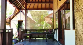 Ana Warung & Bungalows - Image 3