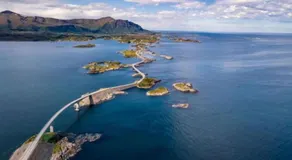 Sentralt, kort vei til byens fasiliteter - Image 4