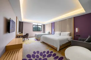 Lavande Hotel Anshun Center - Image 2