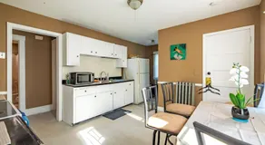 Charming Chicopee Getaway - Image 4
