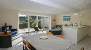 2 Lon Y Dryw - Image 4