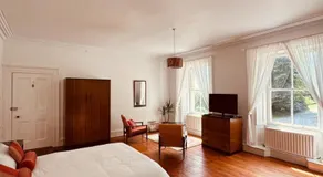 The Arches, Georgian Apartment - Image 2