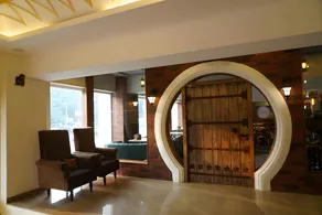 Hotel Mohan Continental - Image 4
