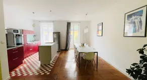 Nice City Apartment - Image 4