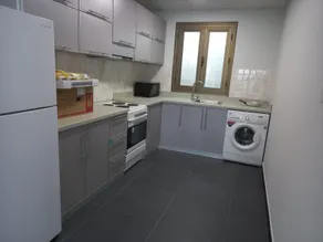 Modern Luxurious Apartment - Image 3