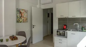 Nest Port View Apartment - Image 5