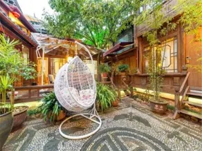 Yueshang Mountain Viewing Courtyard - Image 5