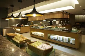 Shin Shin Hotel Jeju Ocean - Image 3