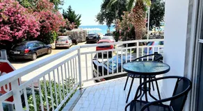 Sea View Apartment - Image 5