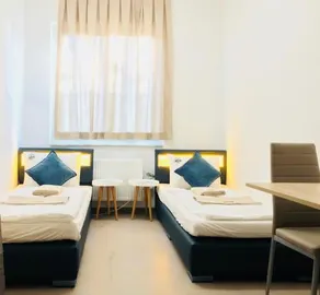 1st Motel / Hostel & Monteurhotel - Image 2