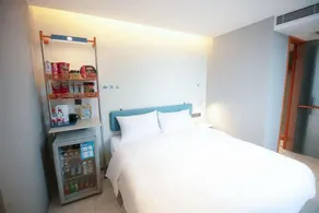 WanYoo Esports Hotel (Shenzhen Houlang Xintiandi) - Image 5