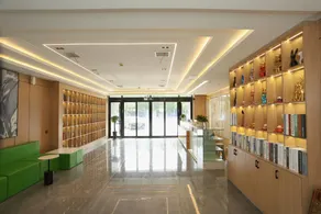 GreenTree Inn Express (Jinan Jiyang Huayang Road Branch) - Image 3