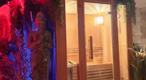Nuit de rêve : spa, sauna, cinéma - Image 5