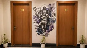 Hotel The Montara Near Ganga Ghat - Image 3