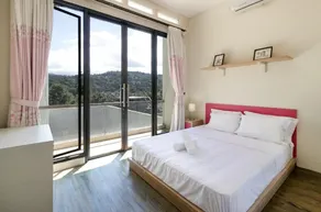 Villa DagoResor Kanata 7BR 45peop Private Infinity Pool & Roof Garden - Image 5