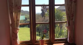 Coombe House B&B - Image 4