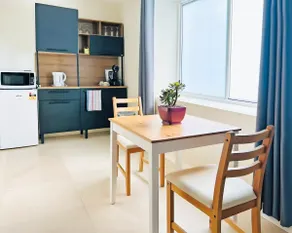 KozyGuru | Summer Hill | 1 Bed TownHouse - Image 3