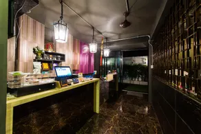 V VAREE Bangkok - Image 3