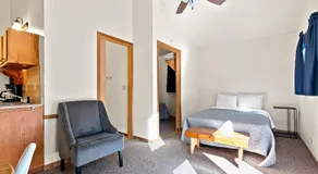 Harney Camp Cabins - Image 2