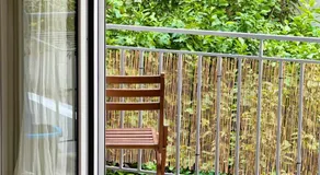 Emerald Lux Apartment - Image 5