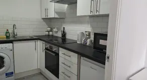Thames Riverside Studio, Gravesend Town Centre - near train station - Image 4