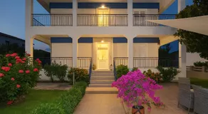 Villa Riviera - Image 3