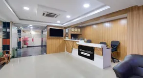 OYO Townhouse Gajuwaka Near CMR Mall - Image 5
