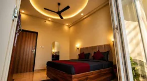 The Whistling Pine Homestay With Natural Swimming Pool - Image 2