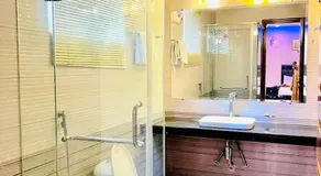 Travis Executive Guest House Islamabad - Image 5