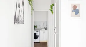 Modern Single Room in Botany - Mins to Airport - Shared Bathroom - Image 5