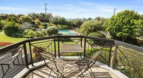 2 2 Orealla Crescent Sunrise Beach - Image 3