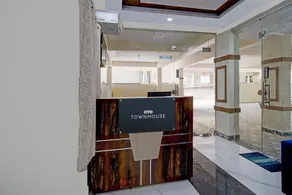 Townhouse Oak Bachupally Medical College Formerly SV Hotels - Image 5