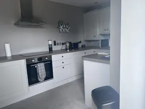 Maison de vacances adaptée aux familles avec barbecue, jacuzzi et jardin | Avec animaux bienvenus - Image 3