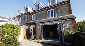 Bennet House - Image 5