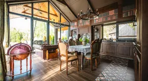 Sherlock Home - Image 2