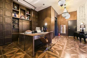 Lerocherrouge Hotel - Image 2