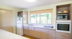 ARCADIA -Straddie original 3 bedroom house with ocean views - Image 3