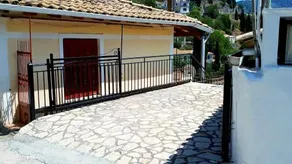 Secret Exanthia Traditional House - Image 1