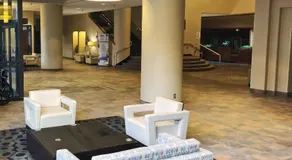 Radisson Hotel Bismarck - Image 5