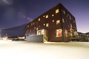 Svalbard Hotell | The Vault - Image 3