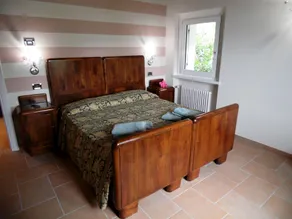Modern Apartment with Balcony in Vello Italy - Image 2