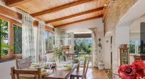 La Casa Fra gli Ulivi luxury apartments with pool near Cinque Terre and Tuscany - Image 3