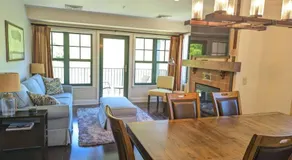 Great Views 2 Bed 2 Bath Updated - Image 3