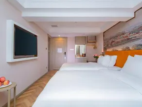 Vienna Hotel Hubei Jinzhou Jianli Jiangcheng - Image 3