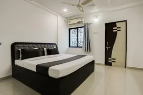 Hotel O Grand Trinity - Image 2