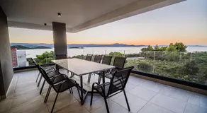 Villa Ive by Belmont Realty - Image 3