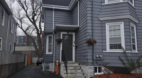 Cozy Room in Revere near Beachmont Blue Line Station - Image 3